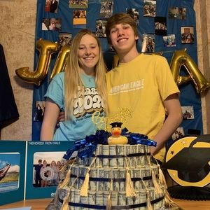 Meet your Posher, Jenna